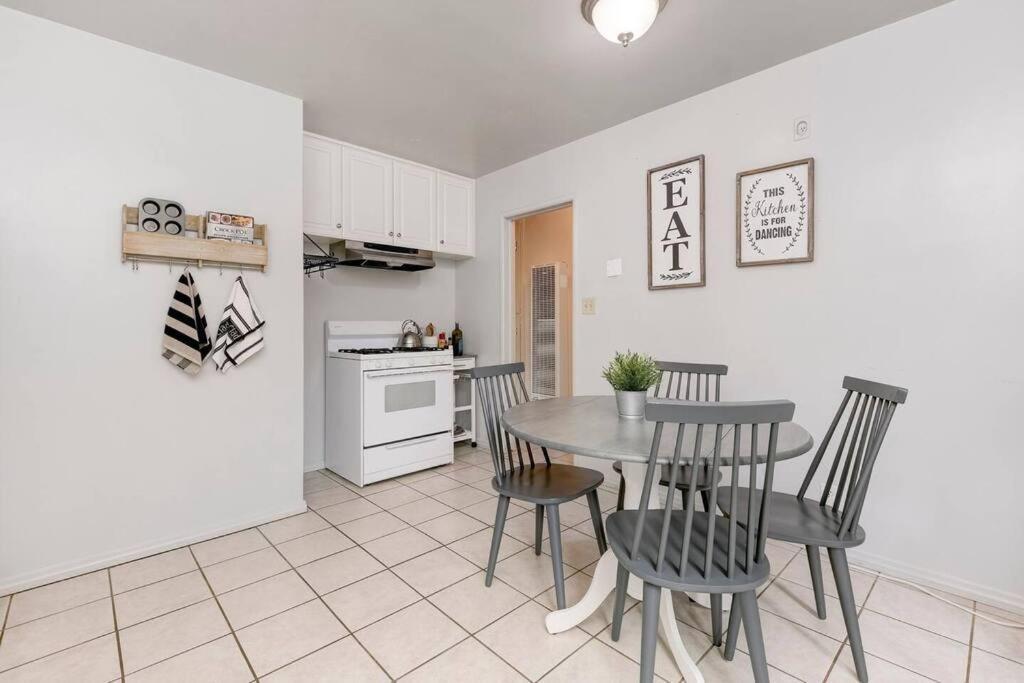 Casa Amore -2Br- Free Driveway Parking For 3 Cars ซานดิเอโก ภายนอก รูปภาพ